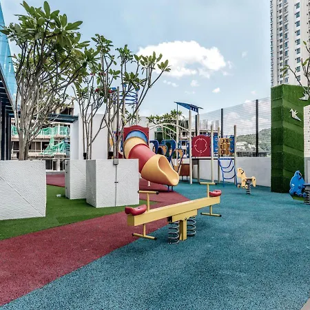 Reizz Residence Ampang By Iconus Kuala Lumpur Bagian luar foto