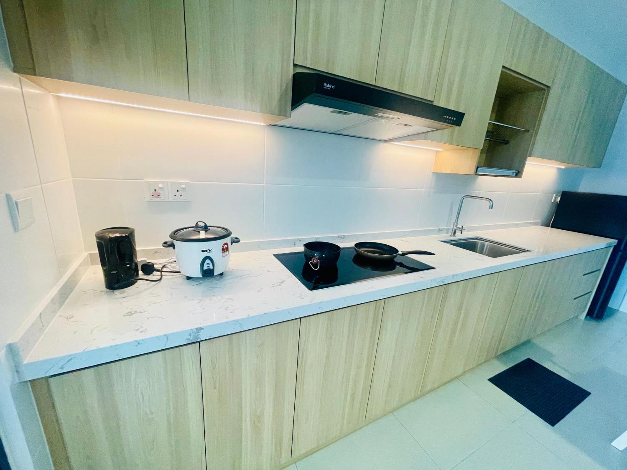 Reizz Ampang By Iconus Pangsapuri *